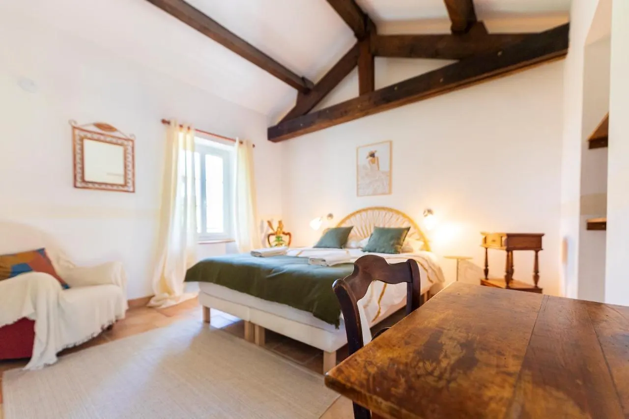 La Pampa En Provence - Les Suites Privatives Ponteves 0*,